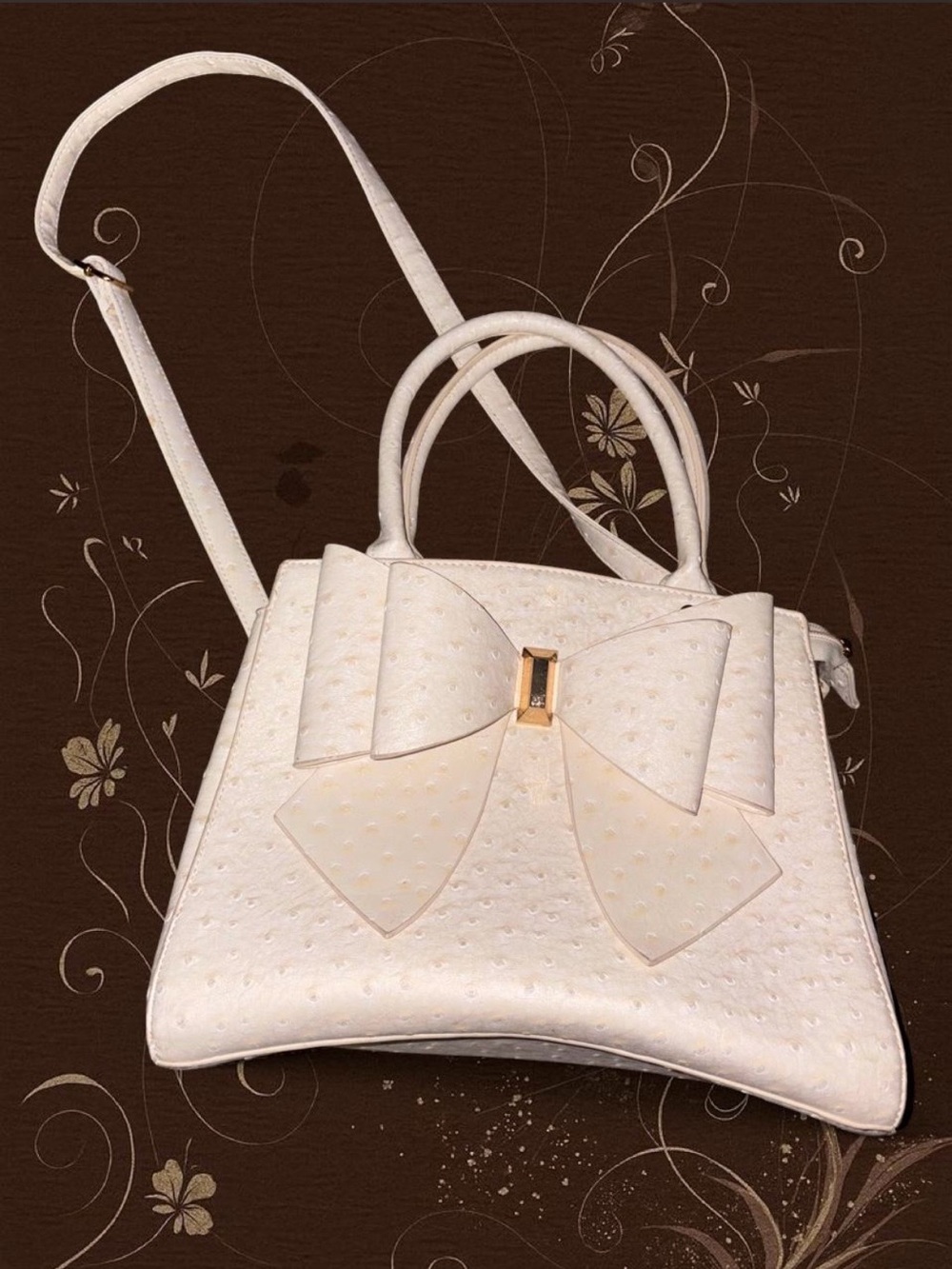 Cream Bow Accent Crossbody Handbag with Detachable Strap